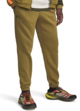 Under Armour Men's UA Icon Fleece Pants: $25